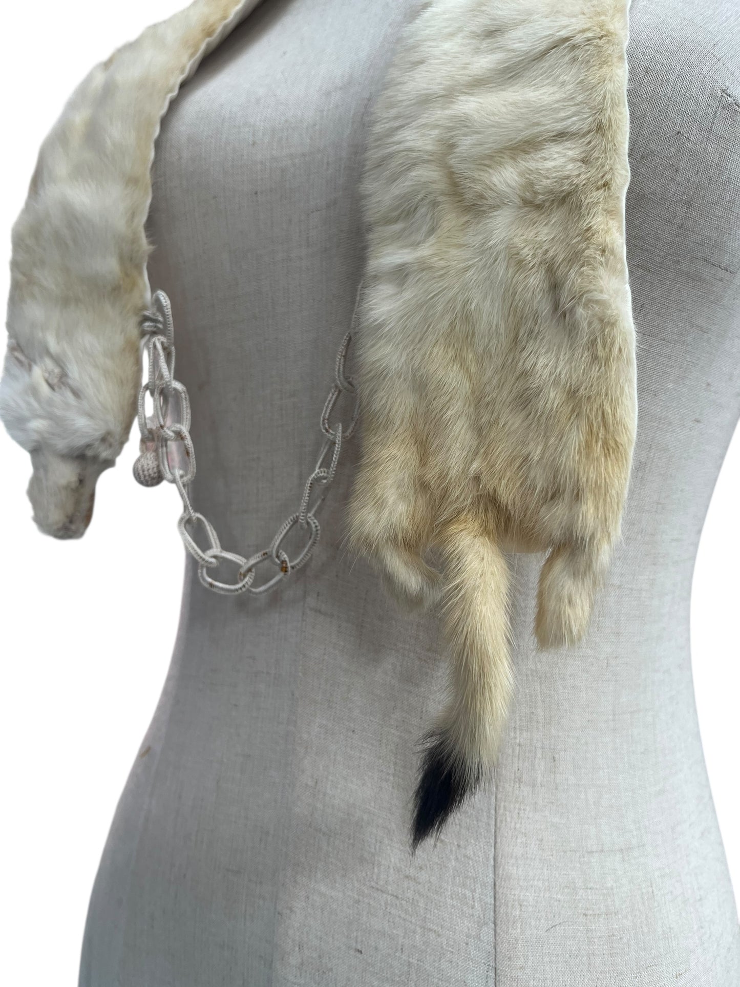 FERRET HEAD FUR STOLE