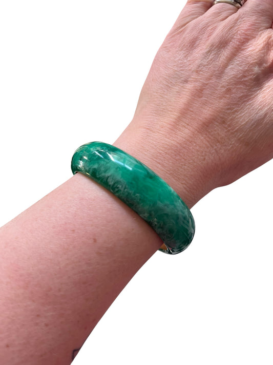 GREEN MARBELD BANGLE
