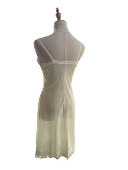 CANTERBURY LEMON NYLON NIGHTIE & PANTIES | 10