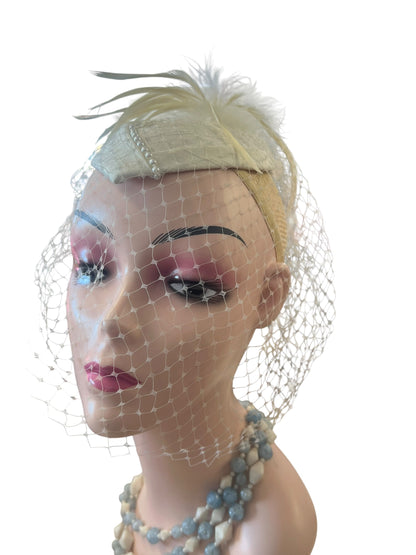 CREAM OVAL BIRDCAGE HEADPIECE