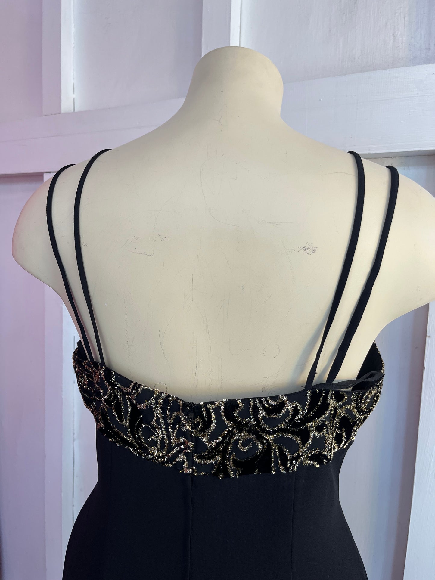 BLACK & GOLD GOWN SZ 18