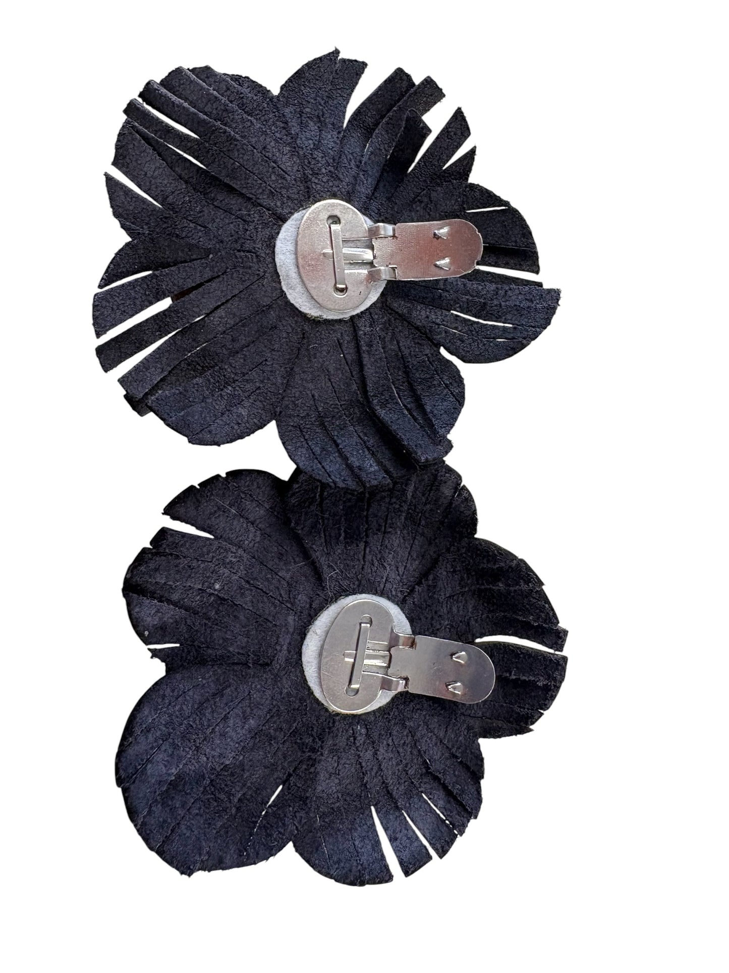 BLACK FLORAL LEATHER SHOE CLIPS