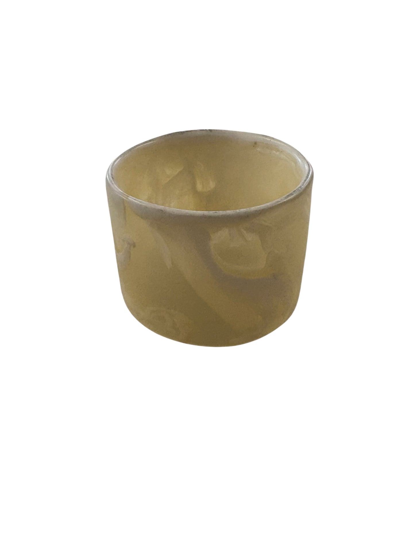 MILKY WIDE BANGLE