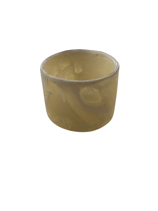 MILKY WIDE BANGLE