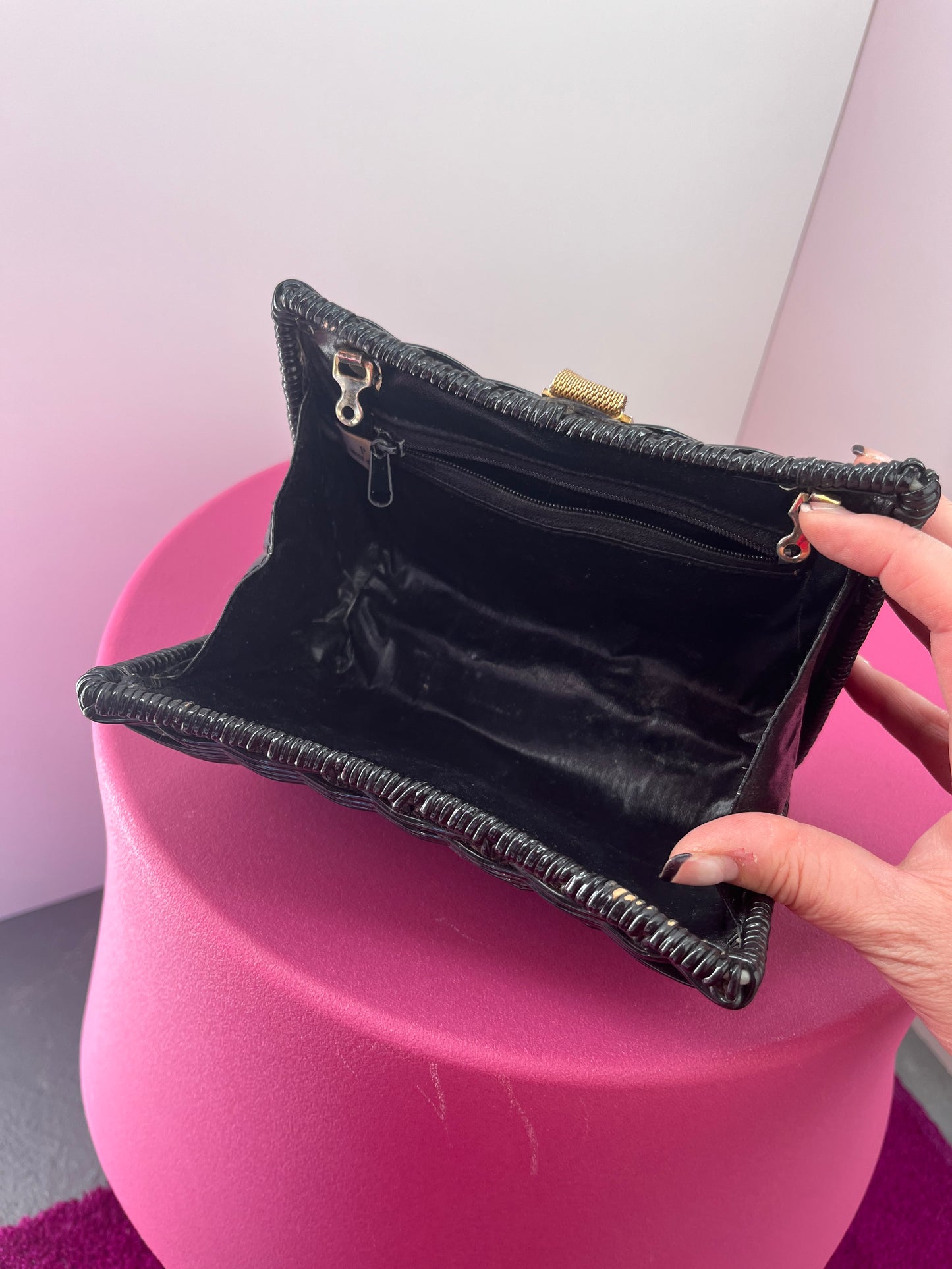 BLACK & GOLD CLUTCH