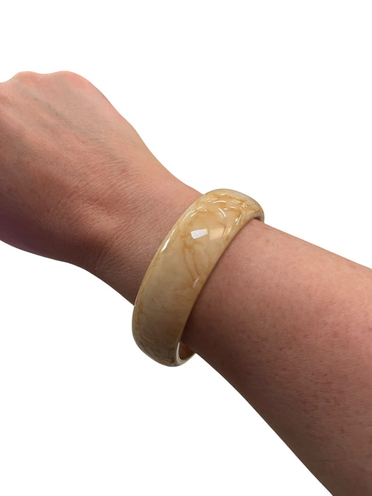 CARAMEL CREAM BANGLE