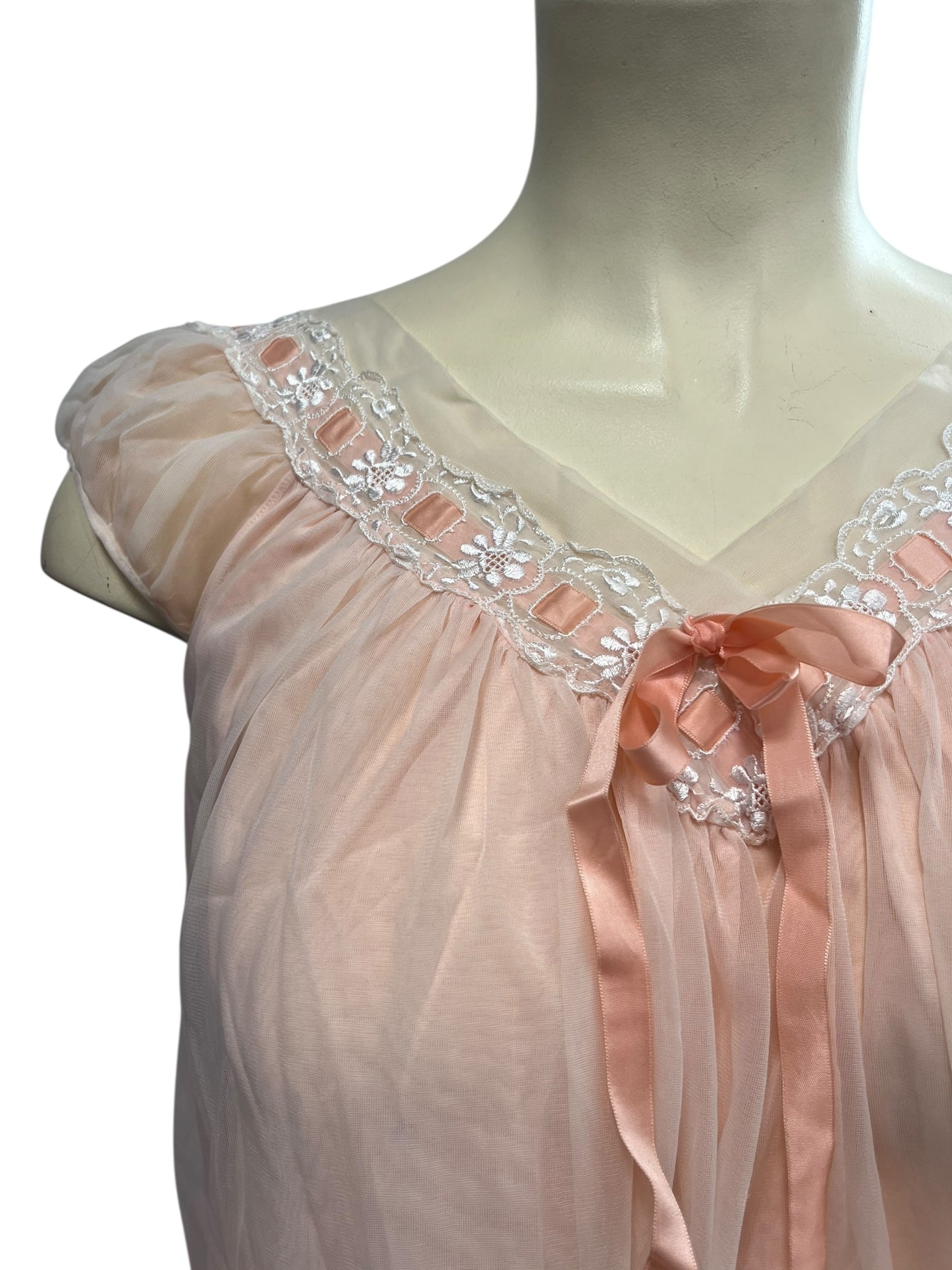 PEACH NYLON GOWN | 34/36