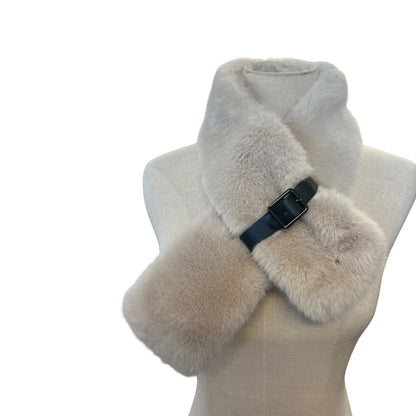 FAUX FUR NECK PIECE