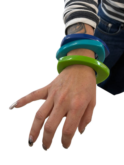 ANGULAR GREEN BANGLE