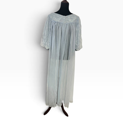 PASTEL BLUE LACE ROBE | 18/20