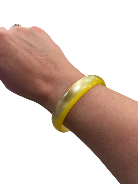 PEARL YELLOW  BANGLE