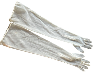 SHEER FRENCH GLOVES