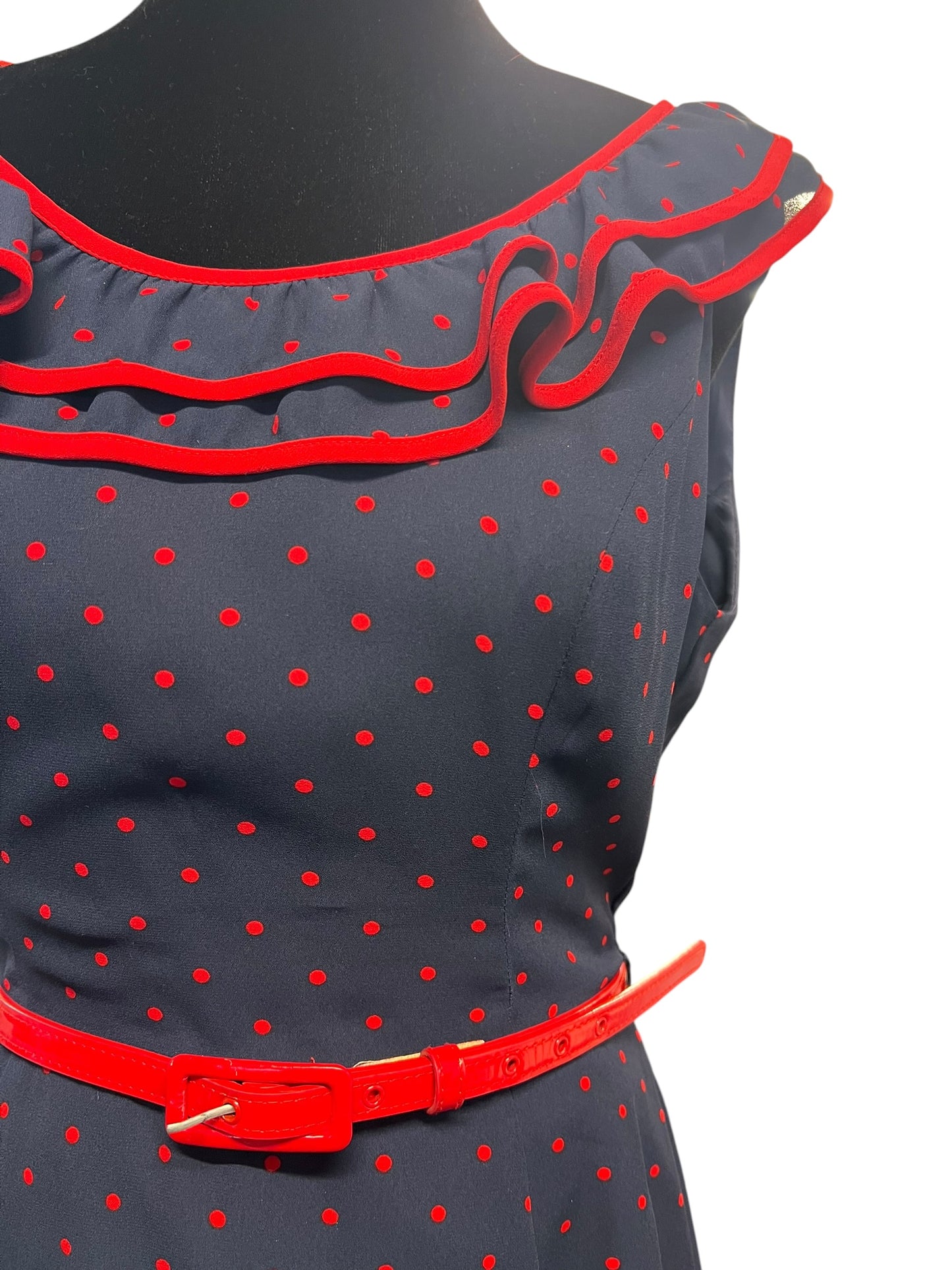 REVIEW RED POLKADOT DRESS | 12