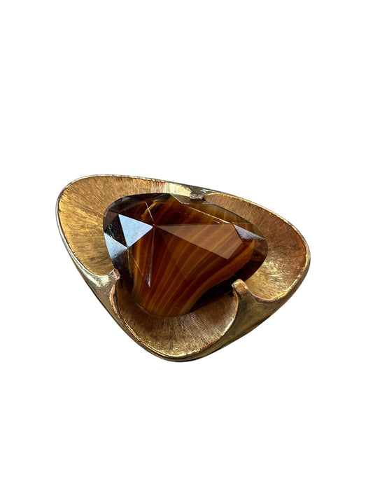 SPHINX AGATE BROOCH