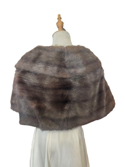 MOONEYS FUR STOLE