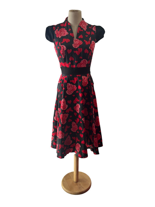 H&R HEARTS AND ROSES DRESS | 12