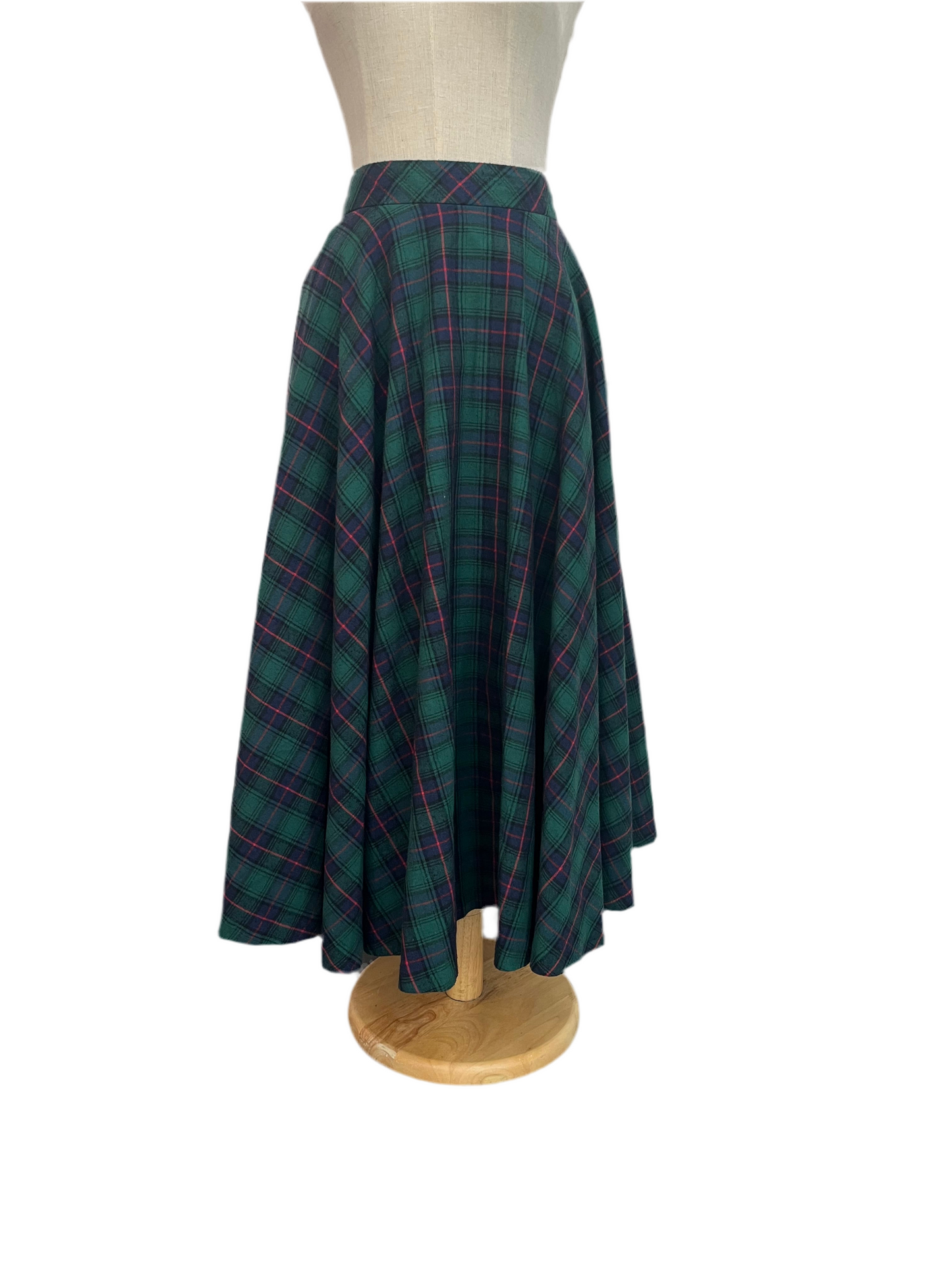 HEARTS & FOUND TARTAN SKIRT SZ M/12