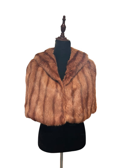 FUR CAPE
