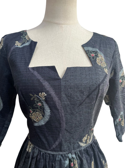 CRYCRYCRY NAVY DRESS | M