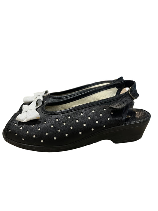 REMIX BLACK SLINGBACKS SHOES SZ 8