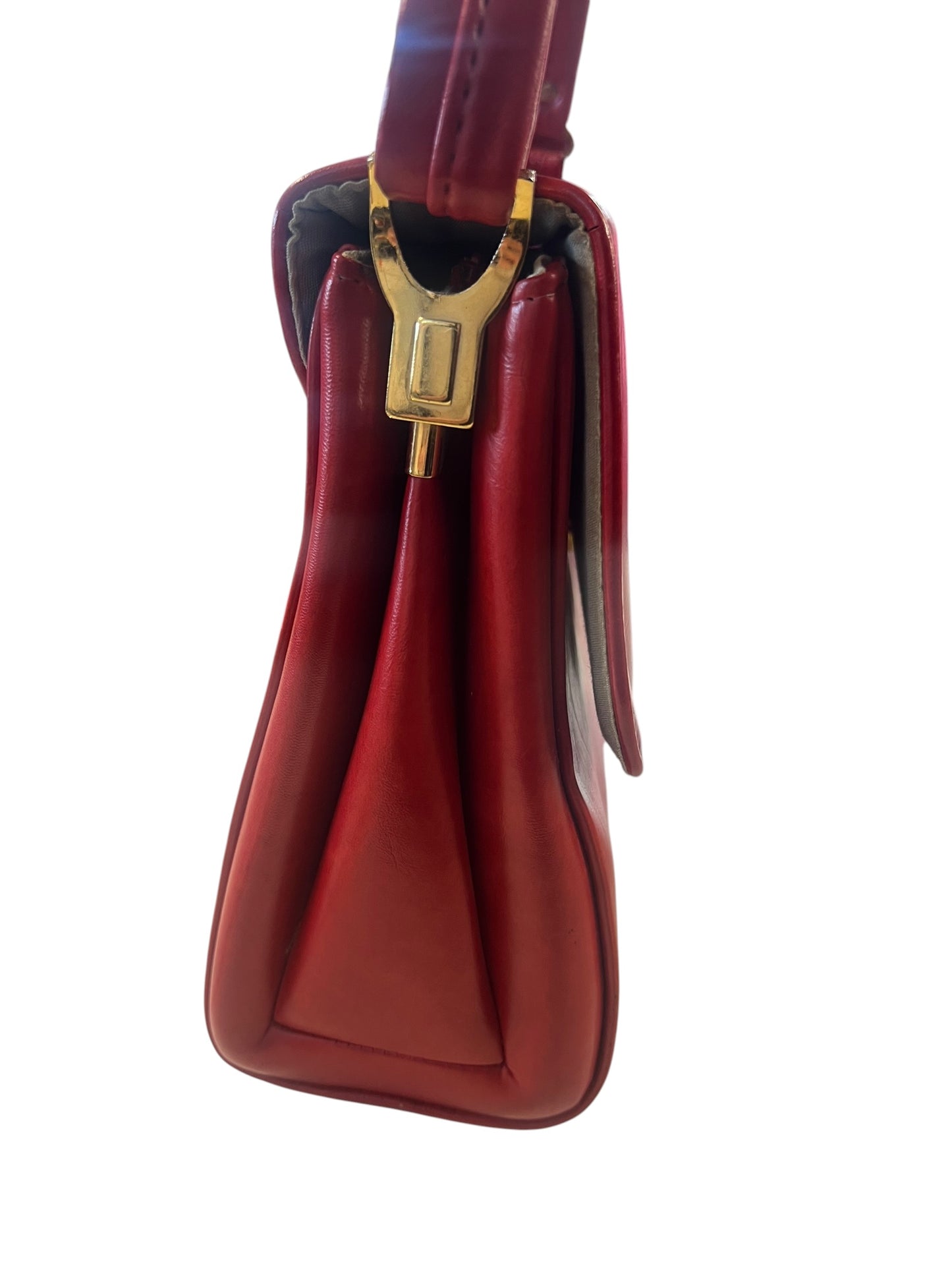 LARGE RED VINYL SHOULDER BAG
