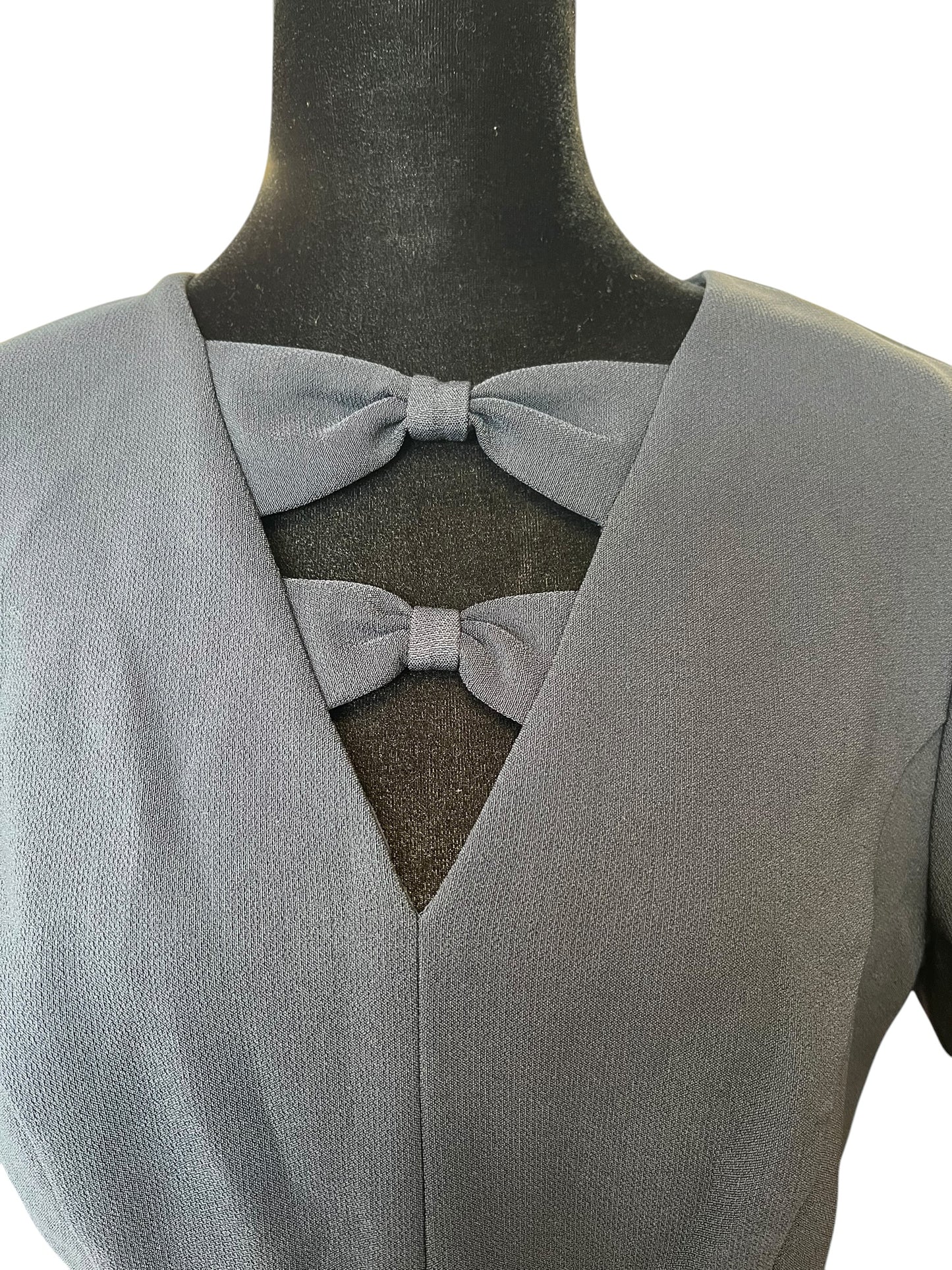 REVIEW NAVY BOW DRESS | 12