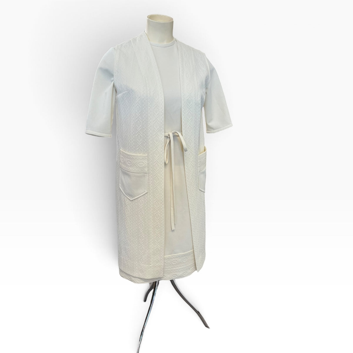 CAMETTE WHITE OVER JACKET | 16