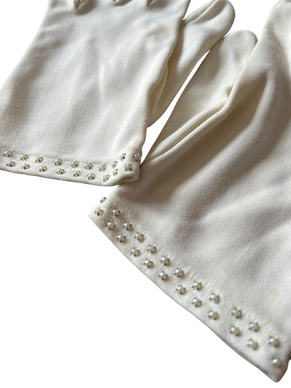 CREAM & PEARL GLOVES