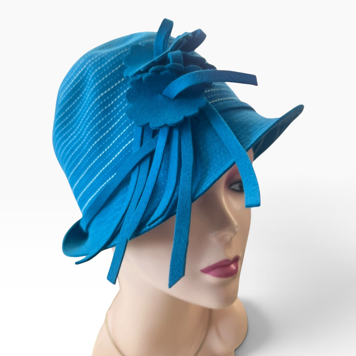 PLUMMER PEACOCK BLUE CLOCHE HAT