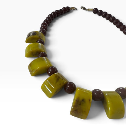BROWN & CHARTREUSE NECKLACE