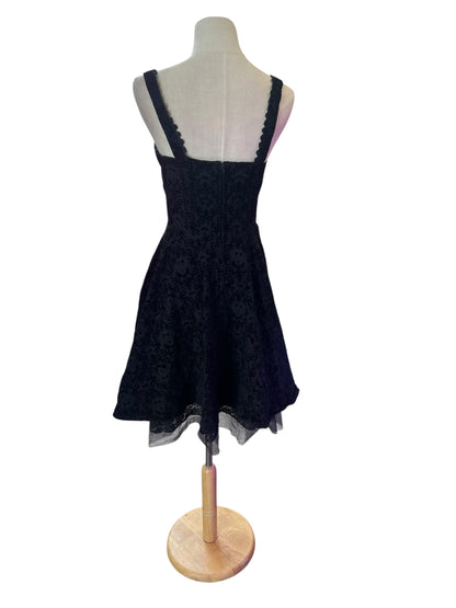 NFC BLACK BROCADE DRESS | L/10