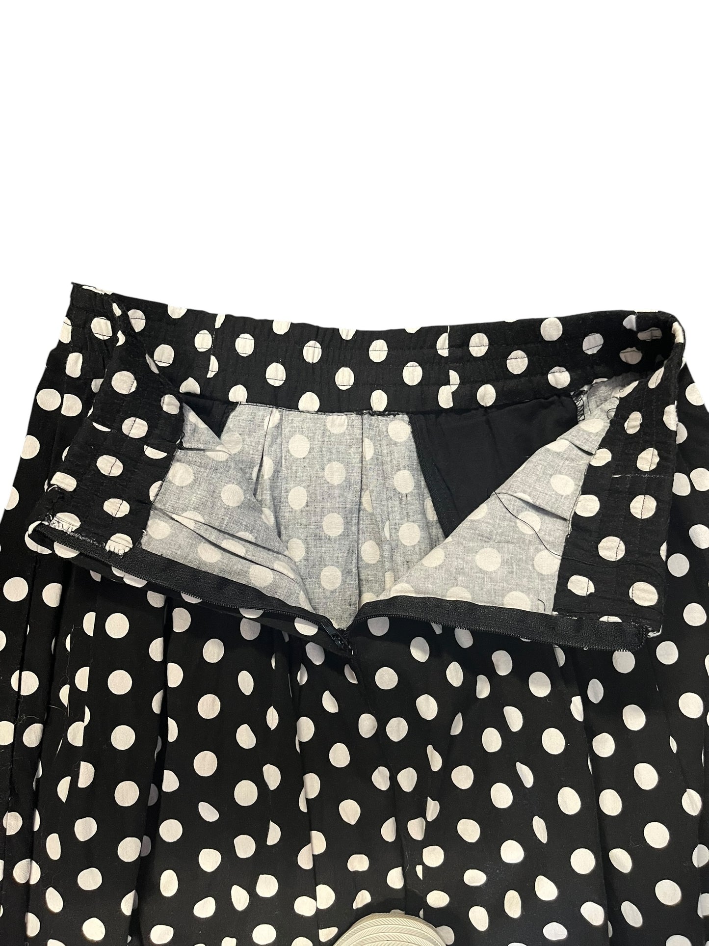 BLACK POLKADOT SKIRT | 6-8