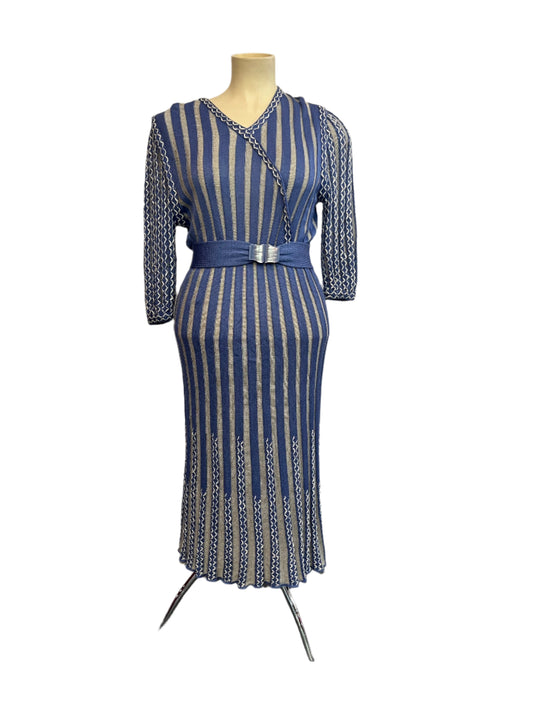 THE CORNFLOWER KNIT DRESS SZ 12