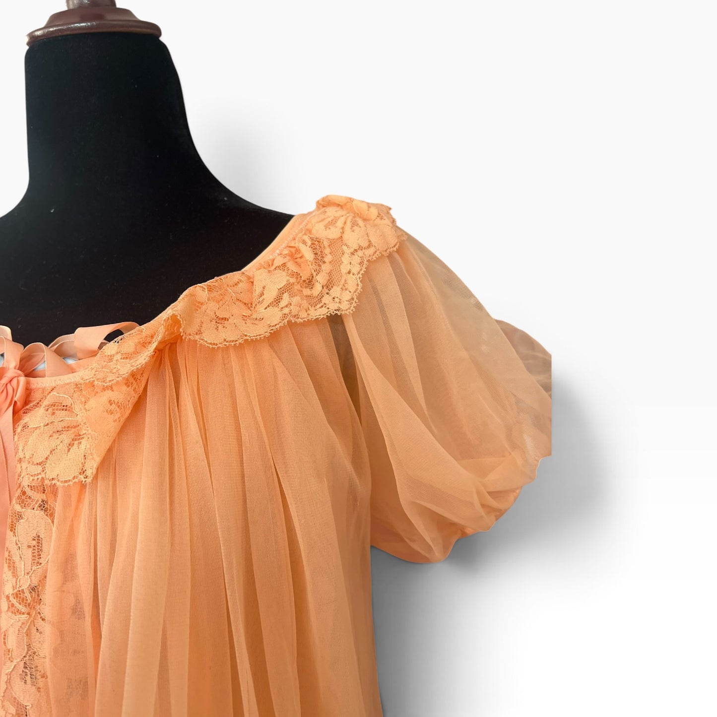 DREAMY APRICOT PEIGNOIR SET | 10/12