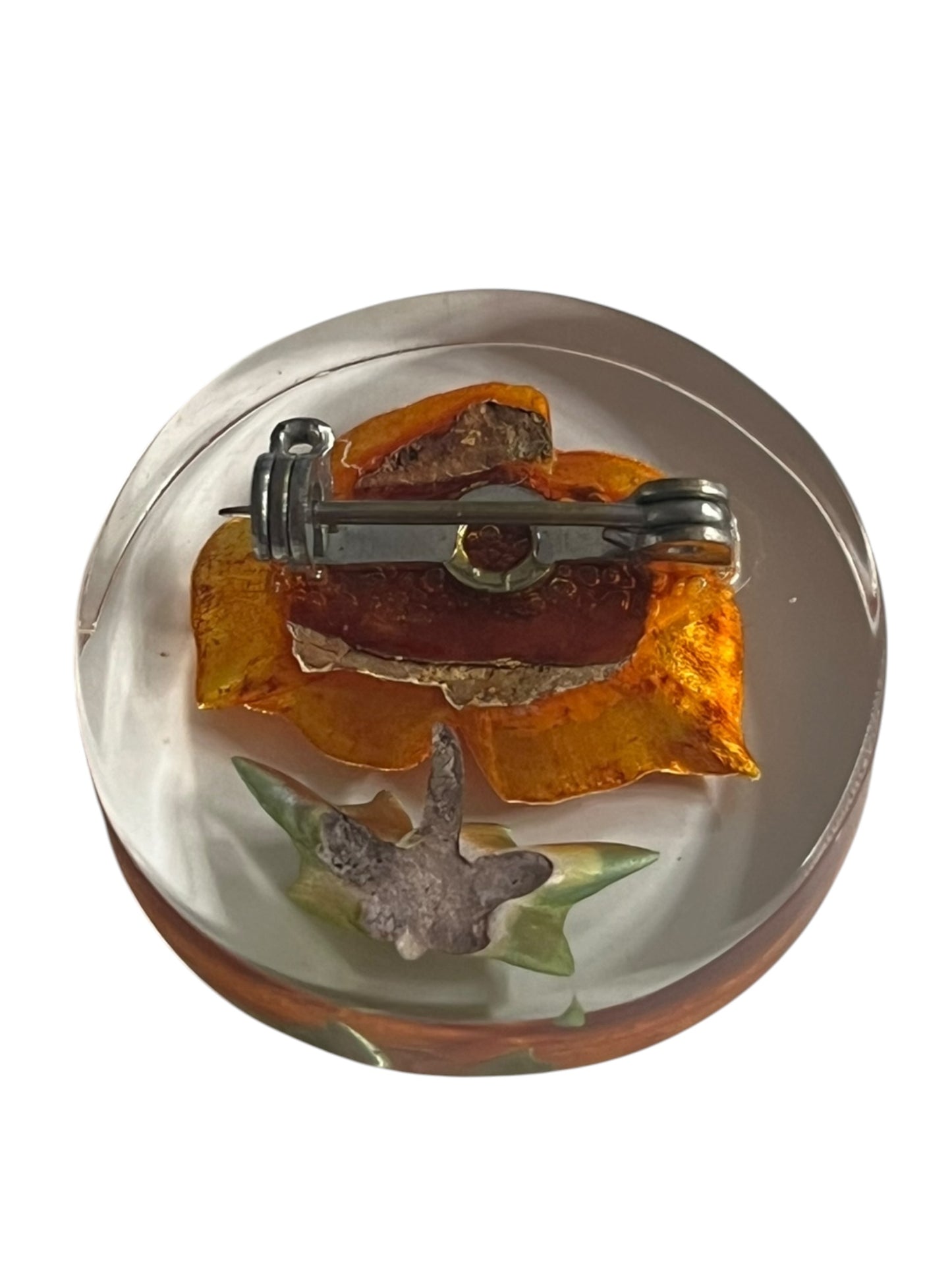 DAINTY ORANGE LUCITE BROOCH