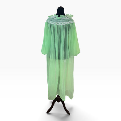 GREEN NYLON DRESSING GOWN |18/20
