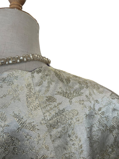 CREAM & GOLD CAPELET