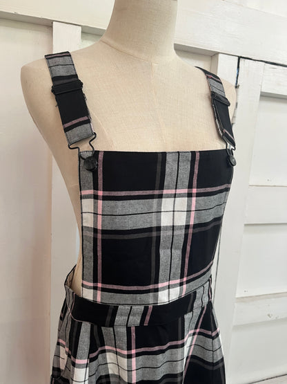 BLACK FRIDAY TARTAN PINAFORE DRESS sz 12