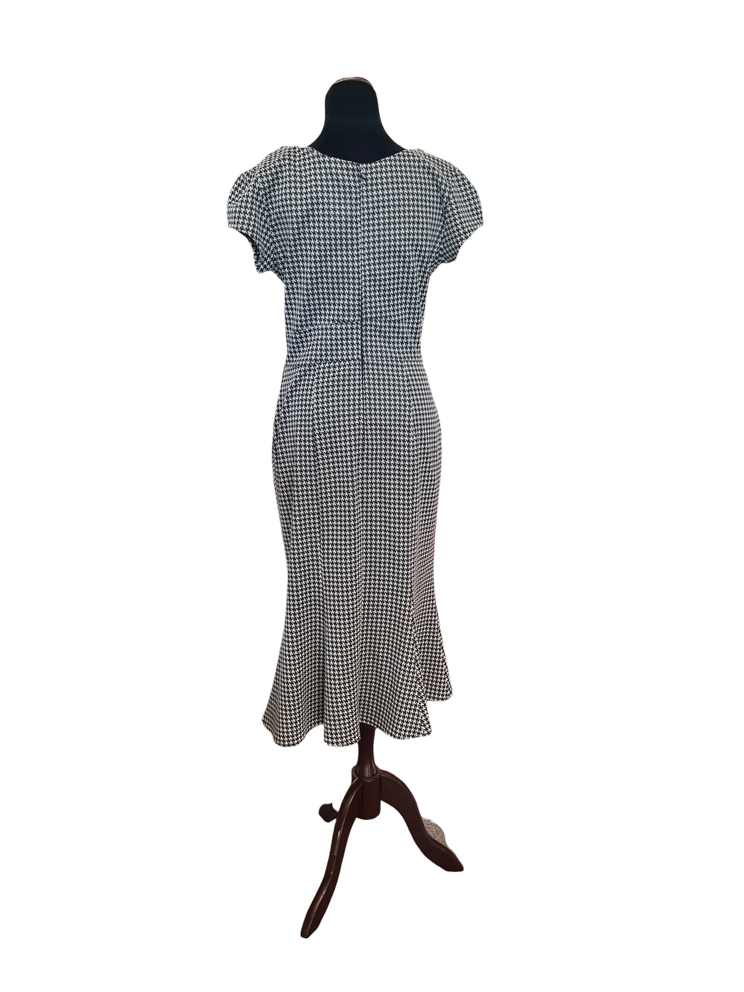 STOP STARING HOUNDSTOOTH DRESS | XL