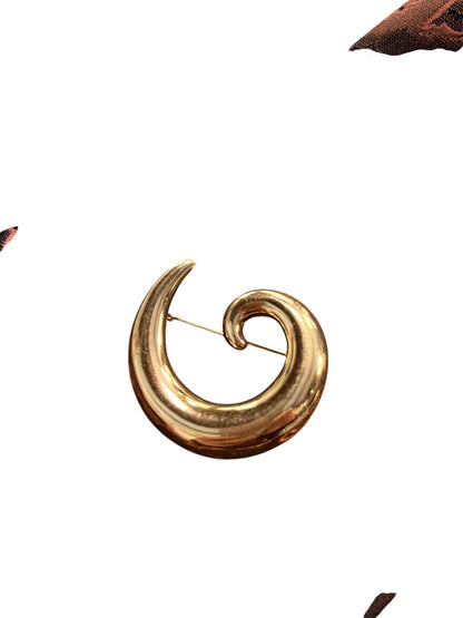 GOLD SPIRAL BROOCH