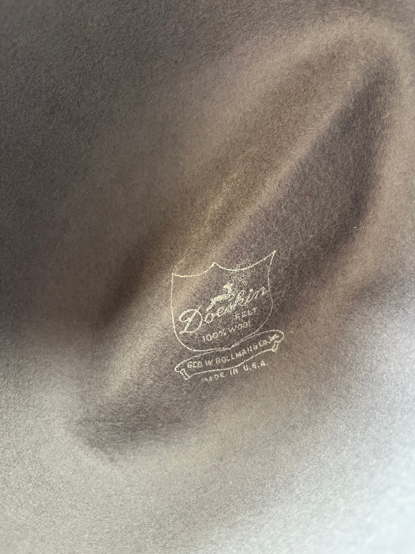 PIERRE CARDIN DOESKIN HAT