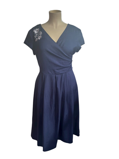 COLLECTIVE NAVY DRESS | XL