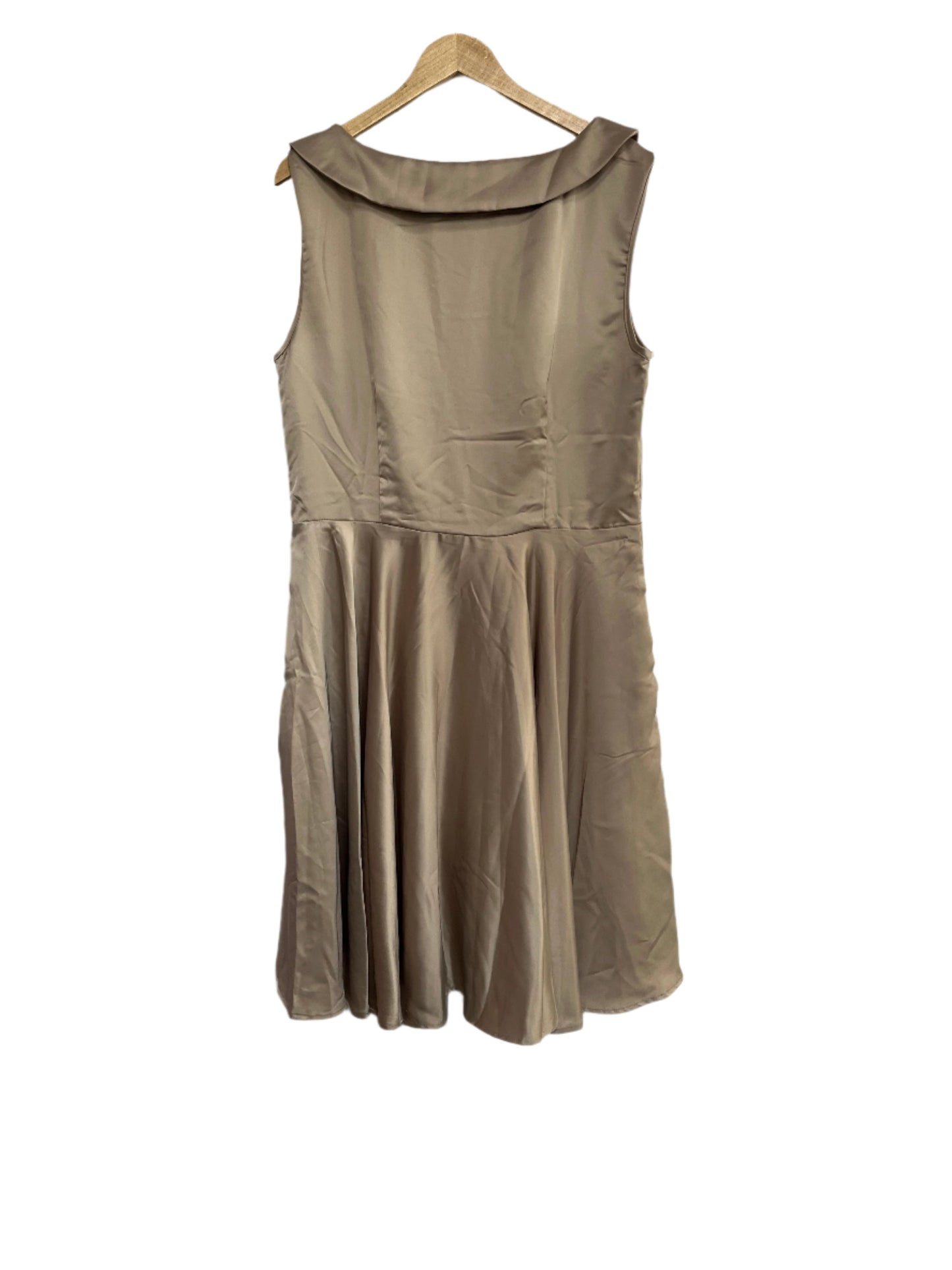 LINDY BOP - GOLD EVENING DRESS sz18