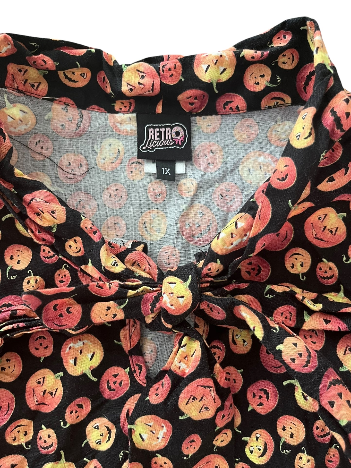 RETROLICIOUS PUMPKIN TOP | 16