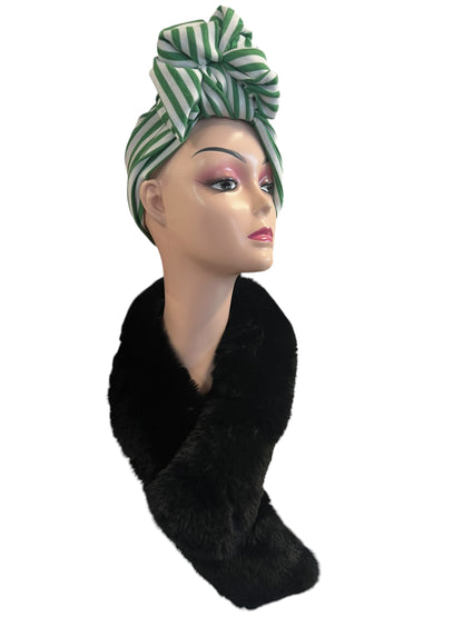RED CURRENT BLACK FUR NECK CUFF