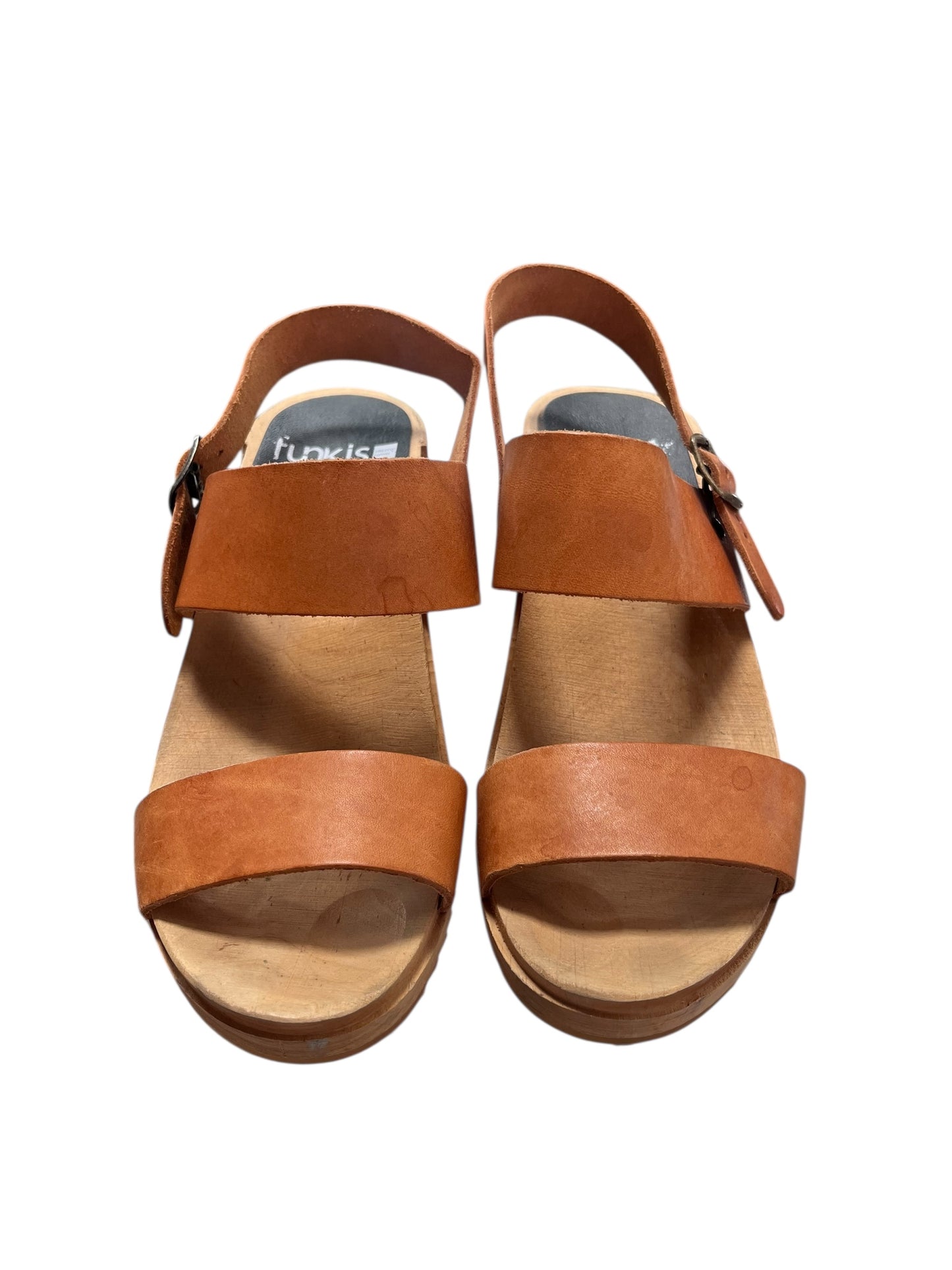 FUNKIS BROWN CLOGS | 9