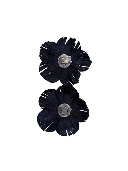 BLACK FLORAL LEATHER SHOE CLIPS