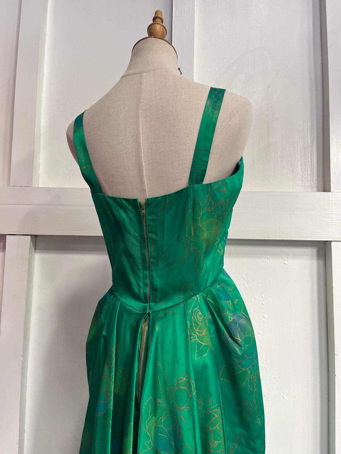 SILTEX GREEN WITH ENVY SZ 8