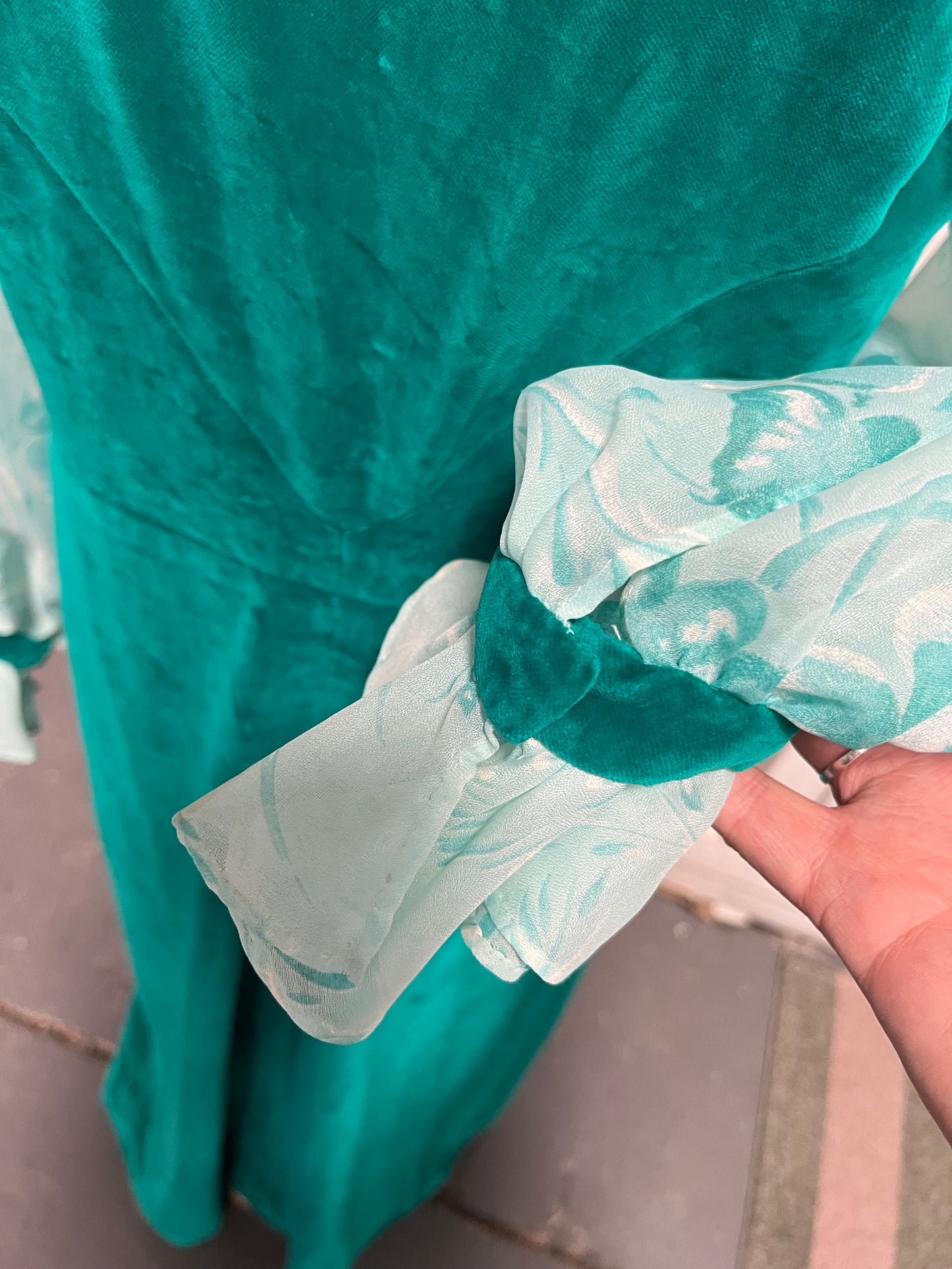 TEAL VELVET CHIC DRESS sz 12