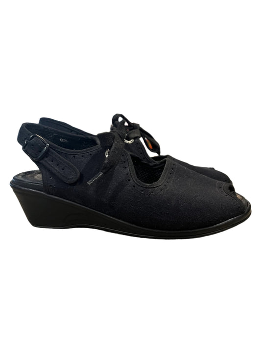 BLEYER BLACK SLINGBACK SHOES SZ 8